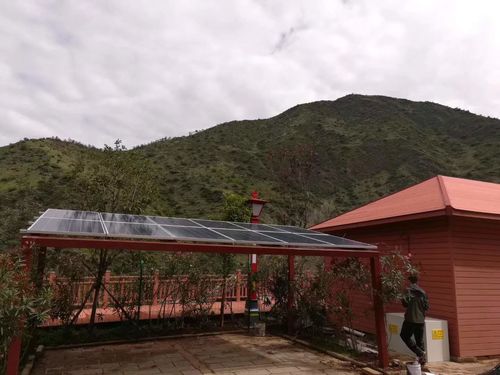 Laatste bedrijfscasus over 15 sets van 5000 watt off-grid zonne-energieopwekkingssystemen in Shangri La, China